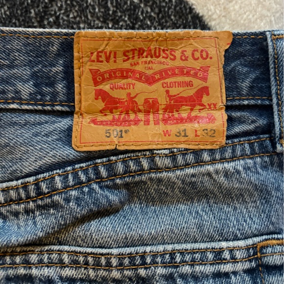 Distressed 501s - Picture 7 of 7